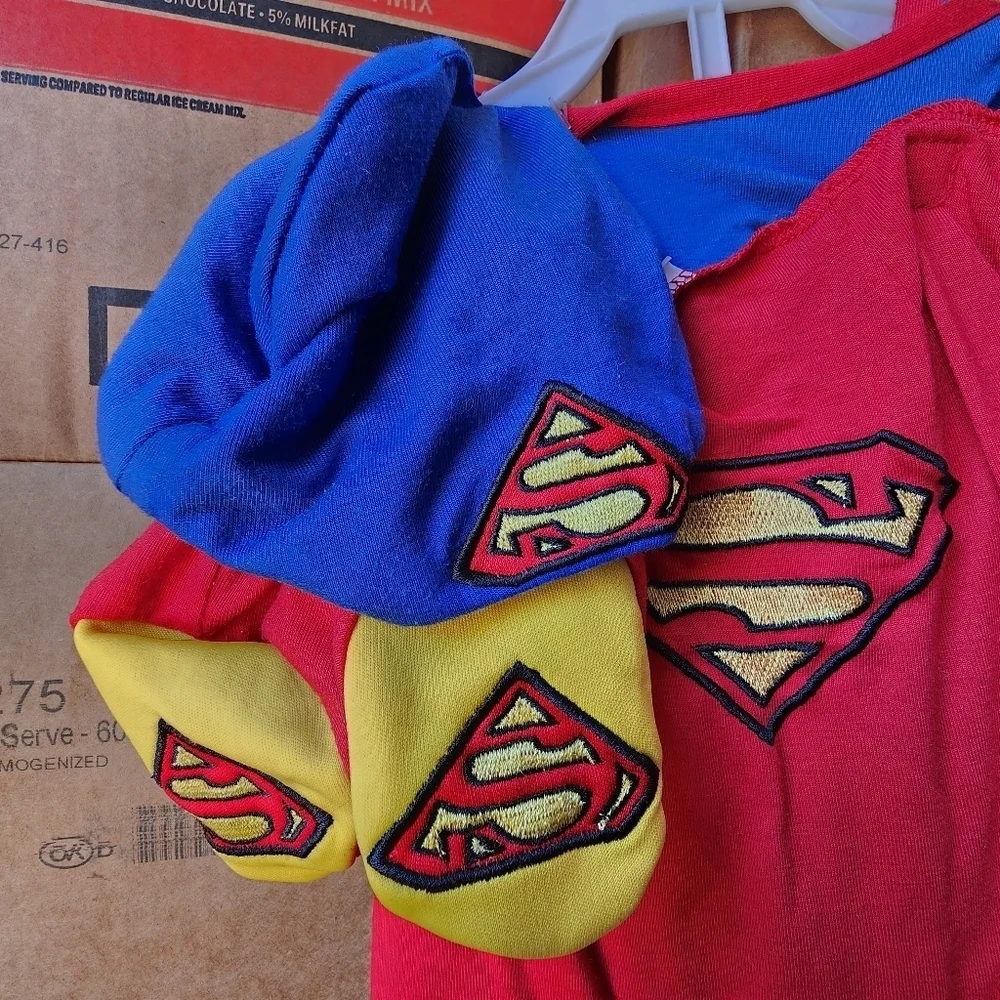 Superman Outfit Infant Size 6-12M Halloween Costume Cosplay Embroidered Logo EUC